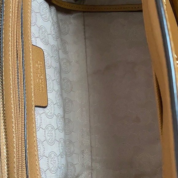 Michael Kors little satchel - Picture 7 of 8